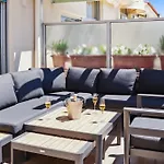 Duplex Les Pins 89m2 Et Terrasse 30m2 * Antibes