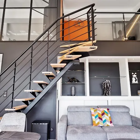 Duplex Les Pins 89m2 Et Terrasse 30m2 Апартаменты Антиб