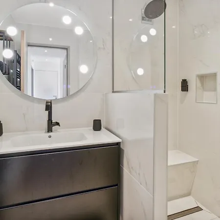 Duplex Les Pins 89m2 Et Terrasse 30m2 Apartman *