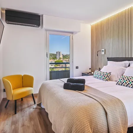 Apartman Duplex Les Pins 89m2 Et Terrasse 30m2 Antibes