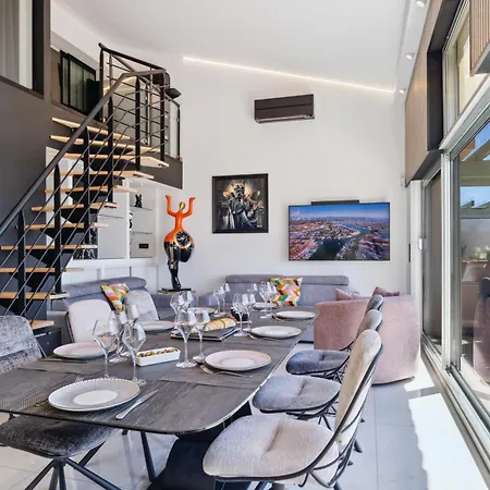 Duplex Les Pins 89m2 Et Terrasse 30m2 Apartman *