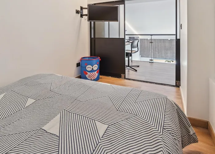 Duplex Les Pins 89m2 Et Terrasse 30m2 Апартаменты Антиб