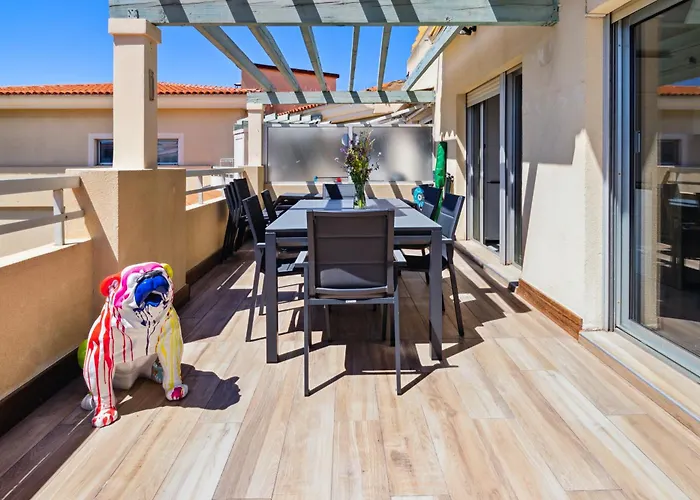 Duplex Les Pins 89m2 Et Terrasse 30m2 * Антиб