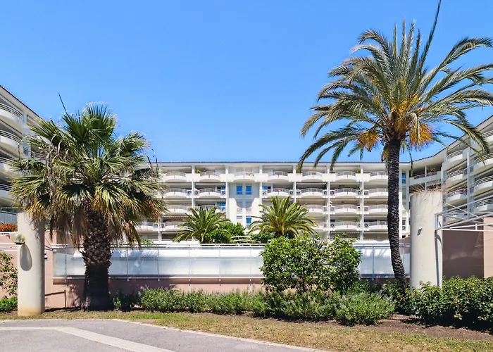 Duplex Les Pins 89m2 Et Terrasse 30m2 Апартаменты