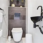 Duplex Les Pins 89m2 Et Terrasse 30m2