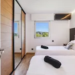 Duplex Les Pins 89m2 Et Terrasse 30m2