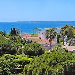 Duplex Les Pins 89m2 Et Terrasse 30m2 アパート