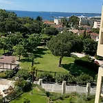 Duplex Les Pins 89m2 Et Terrasse 30m2 アパート *