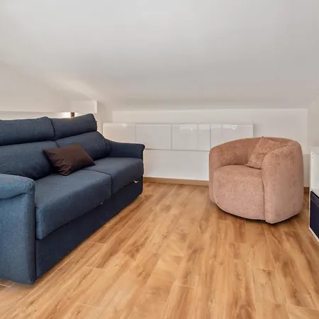 Duplex Les Pins 89m2 Et Terrasse 30m2 * 앙티브