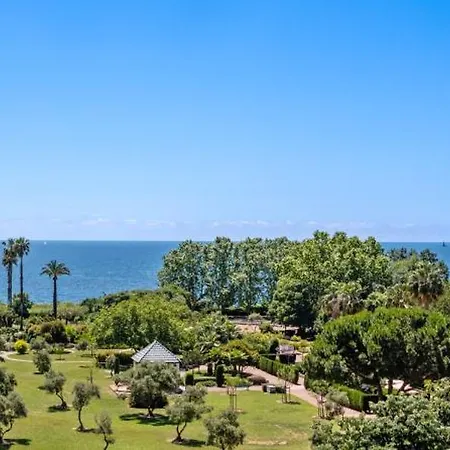 Duplex Les Pins 89m2 Et Terrasse 30m2 * 앙티브