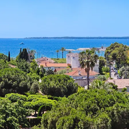 Duplex Les Pins 89m2 Et Terrasse 30m2 Apartman