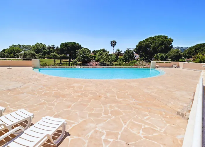 Duplex Les Pins 89m2 Et Terrasse 30m2