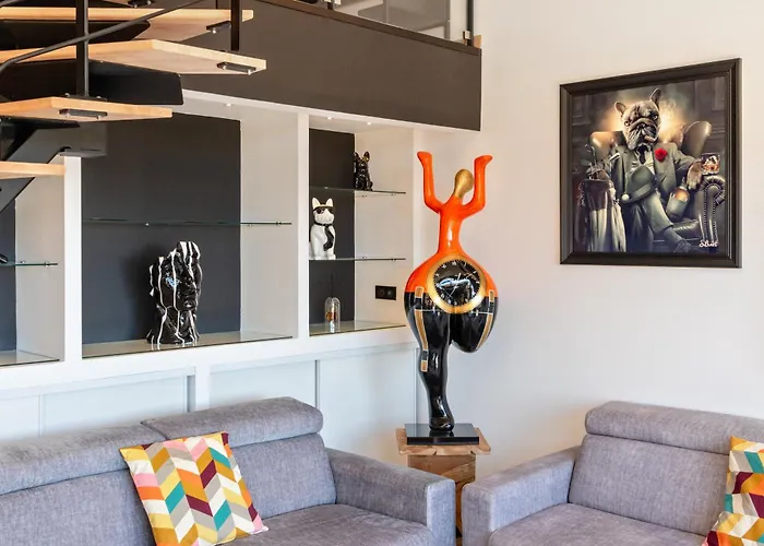 Daire Duplex Les Pins 89m2 Et Terrasse 30m2 Antibes